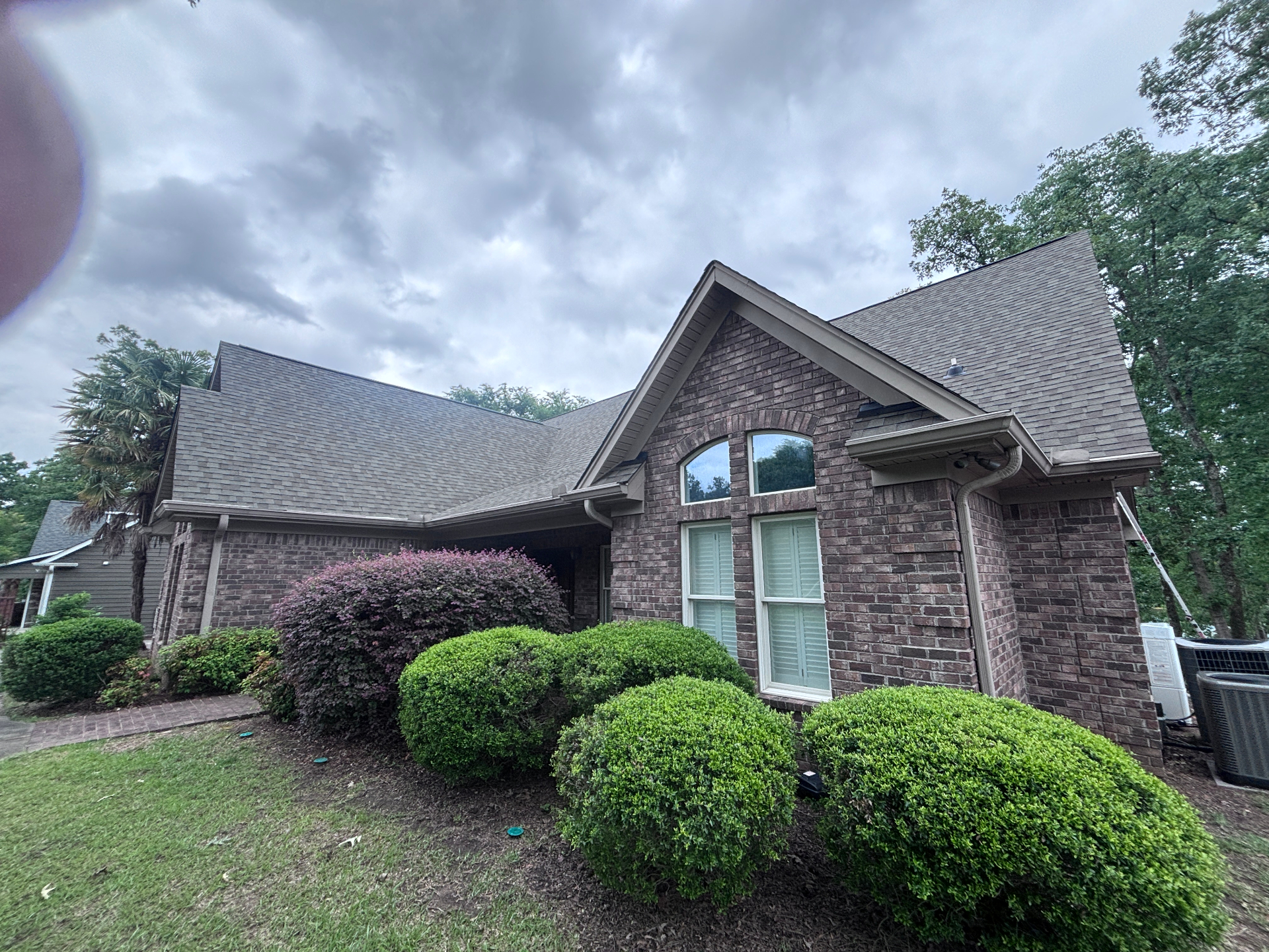 Coster Roofing crew installing premium asphalt shingles in Greenwood SC